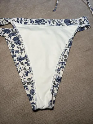 Abercrombie & Fitch Bikini Swimsuit Womens Medium White Floral Triangle Halter thumbnail 7