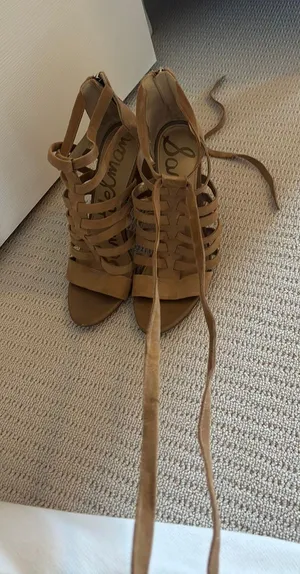 Sam Edelman Brown heels thumbnail 2