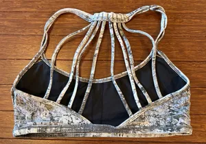 Lululemon Lighten Up Womens Sports Bra Size 6 Small Yoga Print Lounge thumbnail 2