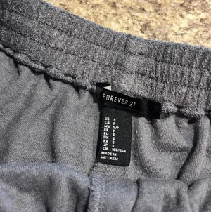 Forever 21 Grey shorts thumbnail 2