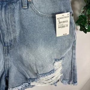 NWT BP High Rise Short Distressed Medium Wash Size 29 thumbnail 3
