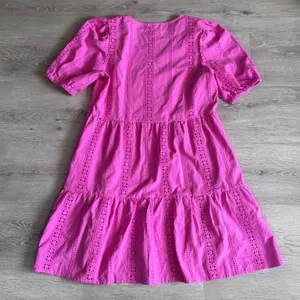 Time and Tru Pink Eyelet Tiered Babydoll Mini Dress Womens Small 4-6 Puff Sleeve thumbnail 2