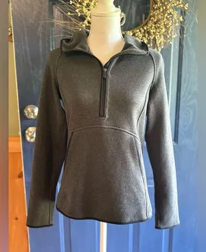 Lululemon 1/4 Zip Charcoal hoodie with Pockets thumbnail 2