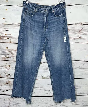 American Eagle NWT 18 Blue Denim Distressed Super High Rise Baggy Wide Leg Jeans thumbnail 1