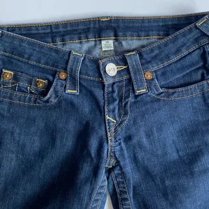 True Religion Jeans Women’s Sz 25 Skinny Mid-rise thumbnail 4