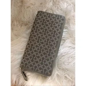 Coach Madison Needlepoint Op Art Accordion Zip Wallet light gray RARE thumbnail 3