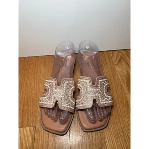 Rouge Helium Sandals Womens Size 9 Beige Beaded Studded Slide Slip On Shoes thumbnail 3