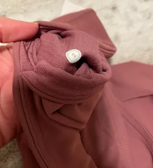 Lululemon Always On High Rise Tight 25” thumbnail 6