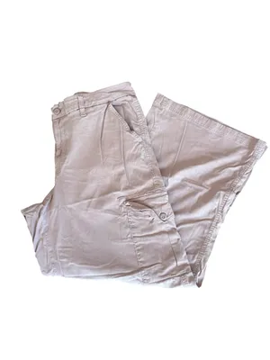 American Eagle Mid Rise Baggy Wide Leg Cargo Pants Womens Size 14 Pale Pink thumbnail 2