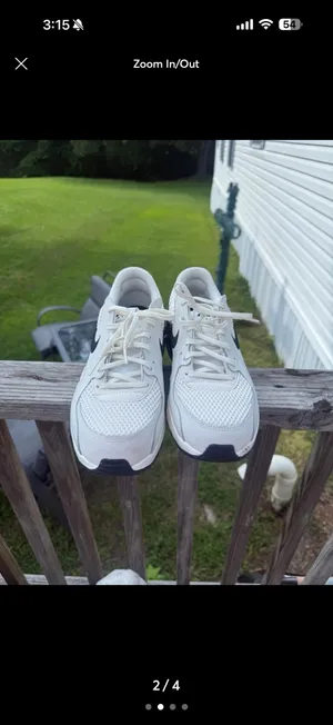 Women’s Air Max Nike Sneakers thumbnail 2
