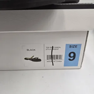 Steve Madden Women's Toe Ring Sandal Size 9 Black Ardent Gold Ring New In Box thumbnail 4