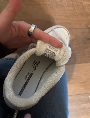 Reebok Sneakers thumbnail 3
