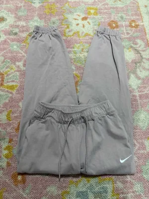 Nike Sweatpants thumbnail 3