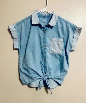 Denim Button Down w/ Tie Front. Youth XL/Women PXS thumbnail 2