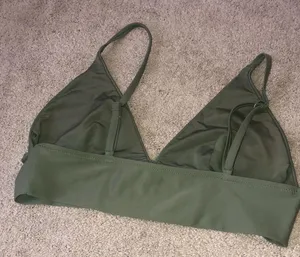 Aerie Triangle Bikini Top Green Medium thumbnail 6
