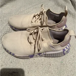 adidas Originals NMD R1 Sneakers thumbnail 5