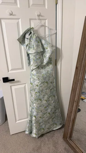 Bridesmaid Dress Blue Size 8 thumbnail 2