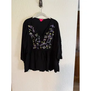 Sunny Leigh Peplum Blouse Black XL Women Embroidered V-Neck Boho Peasant Top thumbnail 6
