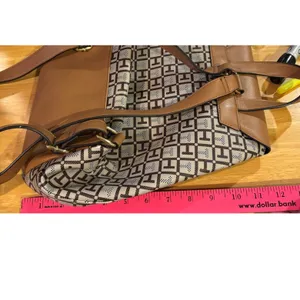 Tommy Hilfiger brown tan backpack logo purse drawstring closure good condition thumbnail 10