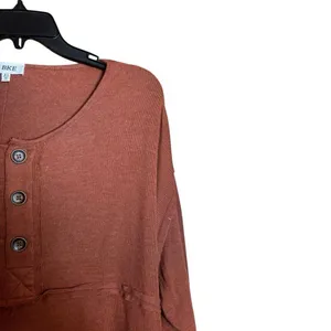 BKE Buckle Tunic Top Womens XL Orange Boho Button Detail Stretch Blouse thumbnail 3