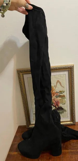 Forever 21 Thigh-high Black Boots thumbnail 1