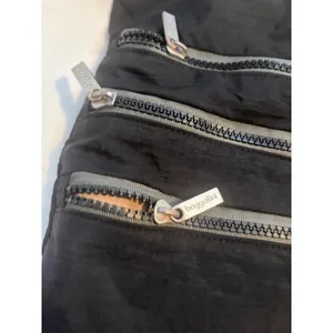 Baggallini Everywhere Crossbody Bag Black‎ Nylon Triple Zip Travel Messenger thumbnail 2