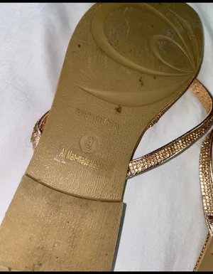 Sandals Gold Size 9 thumbnail 4