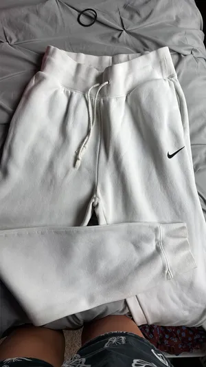 Nike Tall Sweatpants thumbnail 1