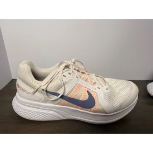 Nike Run Swift 2 Women's Size 8 White Peach Navy Running Shoes thumbnail 5