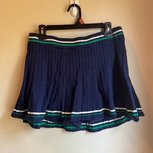 Aeropostale Varsity Pleated Sweater Skort Navy Blue Green Stripe Mini thumbnail 2