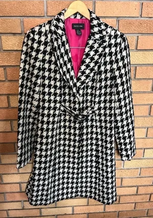 Focus 2000 Black & White Houndstooth Check Long Buttoned Coat Size 6 thumbnail 1