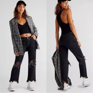 Free People We The Free‎ Maggie Jeans NWT Midrise Straight Size 26 Washed Black thumbnail 2