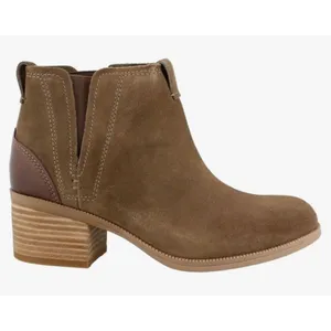 Clark’s Artisan Maypearl tan suede booties size 9.5 thumbnail 2