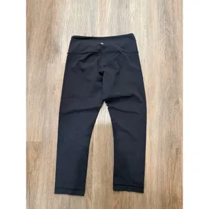 Lululemon Wunder Under‎ Crop Black Athletic Yoga Leggings Womens Size 4 Solid thumbnail 2