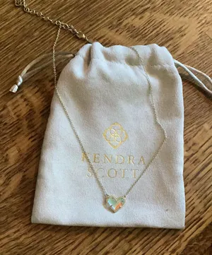 Kendra Scott gold iridescent heart Necklace thumbnail 1