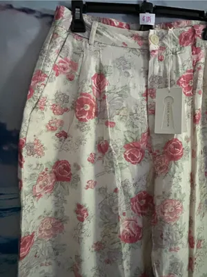 Madison Hotel Women’s Floral Wide Leg Pink Rose Print Pants MD NWT thumbnail 5