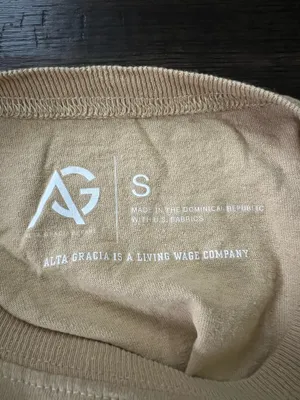 Alta Gracia UCF cropped Tshirt thumbnail 4