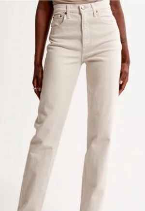 Abercrombie High-Rise 90s Straight Jeans thumbnail 1