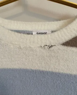 Crop Sweater thumbnail 2