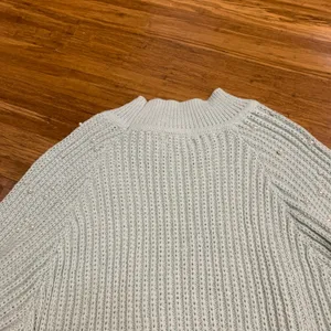 Originality Pearl Embellished Mock‎ Neck Sweater Light Blue Size Large Oversize thumbnail 5