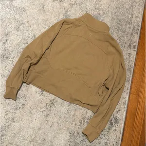 Lululemon Quarter-Zip Pullover Women’s thumbnail 4