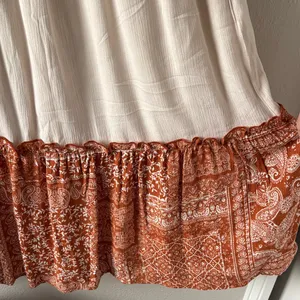 NWT Hem & Thread Cream and Burnt Orange Tiered Sleeveless Dress thumbnail 3
