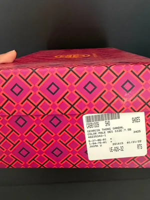 Tory Burch Georgia Leather Tong Sandal Pale Desert Size 7.5B thumbnail 10