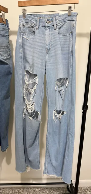 American Eagle Jeans thumbnail 1
