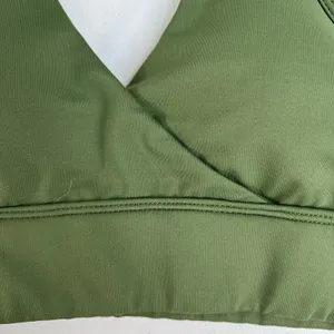 Titan Small Sports‎ Bra Medium Support Open Back Removable Padding Green Stretch thumbnail 3