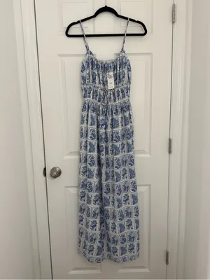 Abercrombie & Fitch Smocked Tie-Front Maxi Dress in Blue White Tile Stamp Medium thumbnail 3