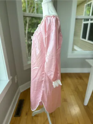 Vintage Honors Pink Lace Trim Flannel Lined Long Sleeve Nightgown Sz Small thumbnail 2