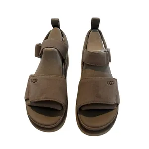 UGG Women Goldenstar in Sand, Size 6 thumbnail 3