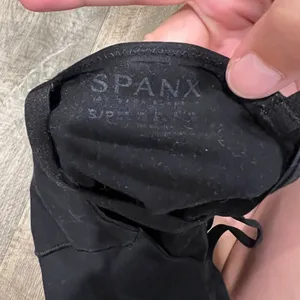 Spanx small‎ black tank top thumbnail 6