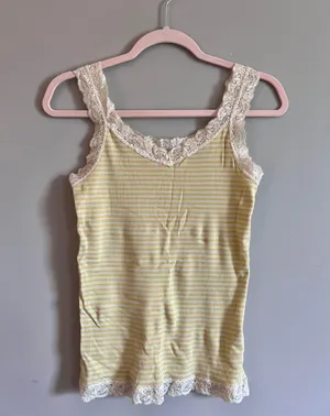 Yellow Lace Ribbed Tank Top Size L thumbnail 1